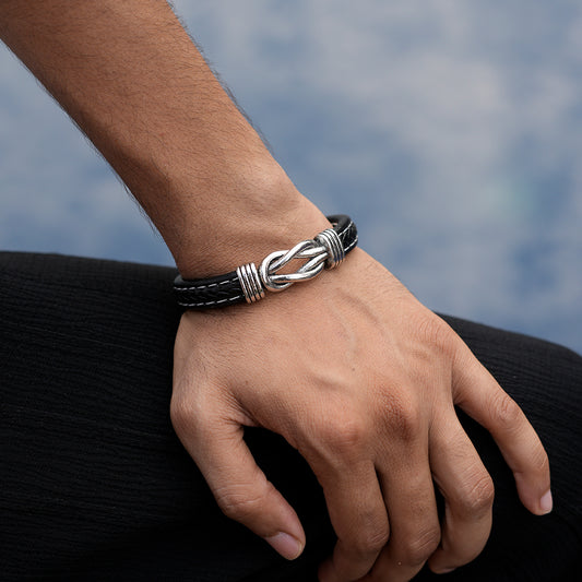 Infinite Bond Bracelet