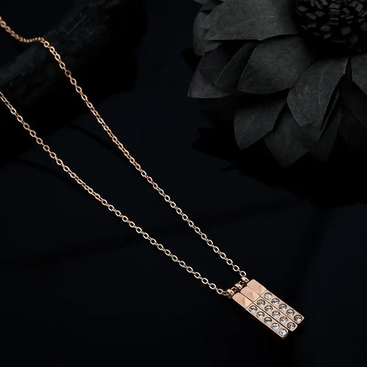 Gold Elegance Necklace