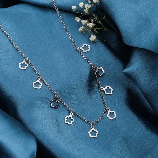 Bloom Drift Clover Necklace