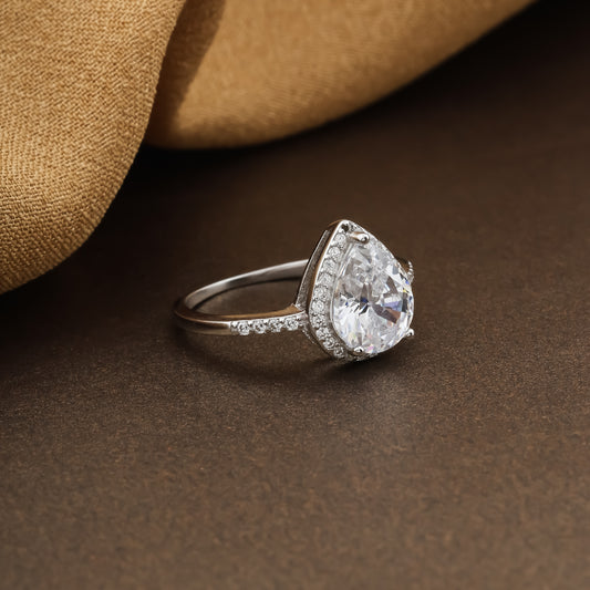 Sparkling Teardrop Zircon Silver Ring